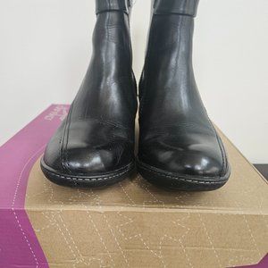 Black Pair of Leather Boots